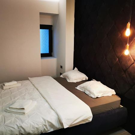 Apartment And Rooms Marinac 자그레브 외부 사진