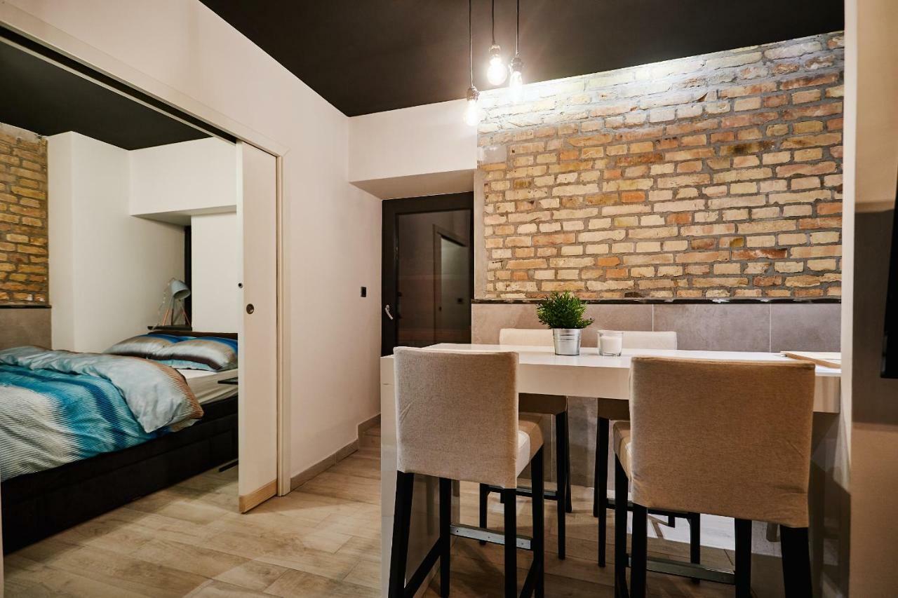Apartment And Rooms Marinac 자그레브 외부 사진
